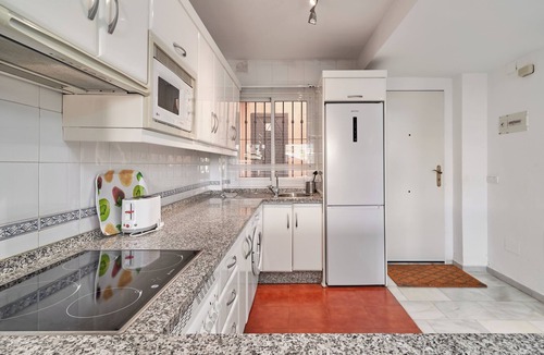Oasis del Capistrano Apartment | Apartment 'Superb Nerja' with shared pool, Wi-Fi, Air-Con, near Burriana Beach