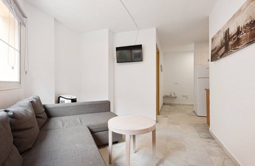 Parque Ayala Apartment | Apartment 'Vacaciones Cerca Del Mar' with Wi-Fi