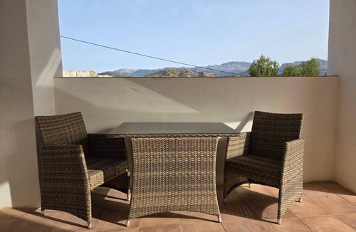 Comares Apartment | Apartment 'Vista 1' with Mountain View, Wi-Fi and Air Conditioning