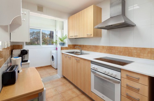 Mezquitilla Apartment | Apartment 'Vistas Al Mar' with Sea View, Wi-Fi and Air Conditioning