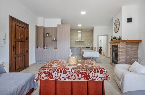 Guejar Sierra Apartment | Apartment 'With Fireplace' with Mountain Views, Wi-Fi and Air Conditioning
