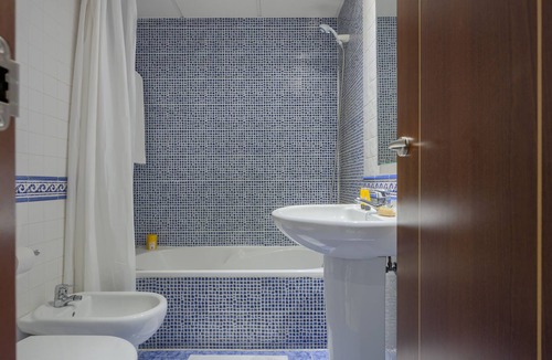 Ensanche Centro Apartment | Apartment with hotel facilities in the historic center