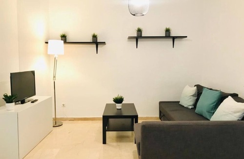 La Victoria Apartment | Apartment with Rooftop Pool in Historic Center of Malaga