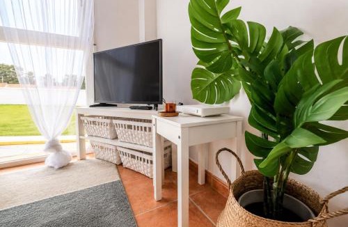 Turre Apartment | Apartment with rooftop pool - near Mojácar Playa