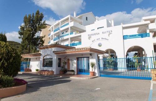 Castillo de Sabinillas Apartment | Apartment with Sea Views! Duquesa Suites Golf & Gardens