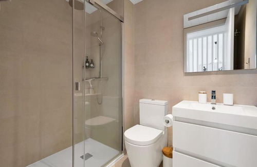Torre del Mar Apartment | Apartment with terrace, parking, pool and A C - Horus 1