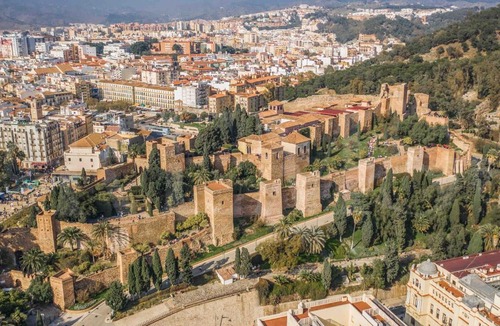 Explanada de la Estacion Apartment | Apartment with terrace next to Port of Malaga by REMS