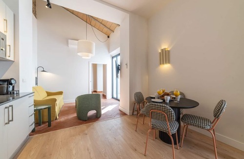 Alfalfa Apartment | Apt Sup 2 Bedrooms 2 Bathrooms