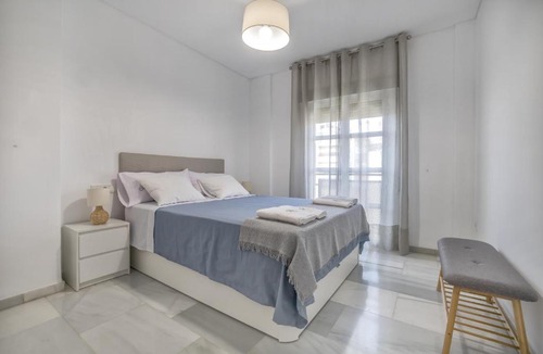 Distrito Centro Apartment | Apto Flor del Olivo- Parking