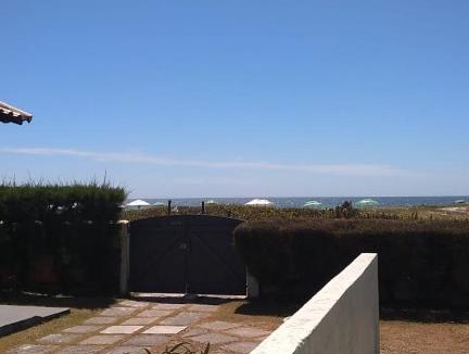 Foguete Apartment | Apto Pé na Areia - Wi-Fi Gratuito - Tranquilidade à beira mar