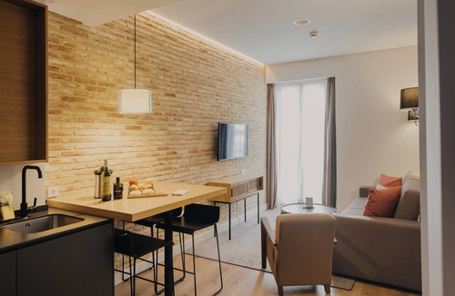 Historical Center Apartment | Aquitania Home Suites