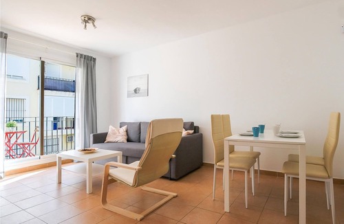 La Algaba Apartment | Are you looking for a good vacation apartment near Seville? Then this apartment with shared outdoor