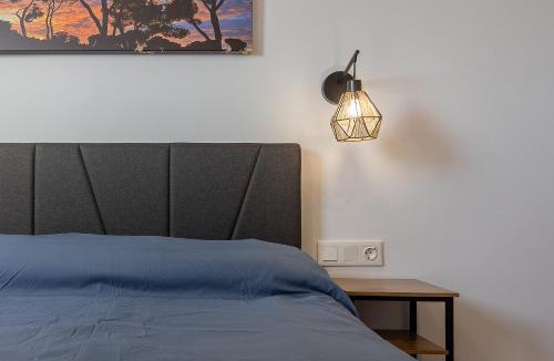 Merida Old Town Apartment | Ares I 15 min walk Roman Theatre , Pet Friendly Crib