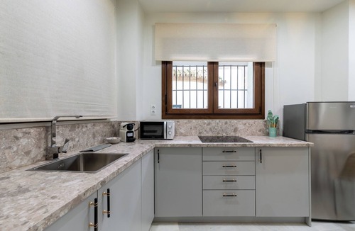 Historical Center Apartment | Argote 5 - One Bedroom Apartment, Sleeps 4