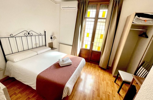 Centro - Sagrario Hostel | Arteaga Hostal & Baños Árabes Elvira
