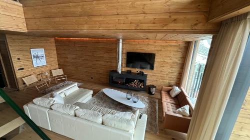 Pradollano Ski Chalet | ARTYSUR LUX VILLAGE CASA 2