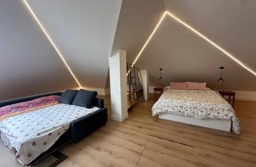 Samano House | ATICO diáfano en VILLA DE LUJO