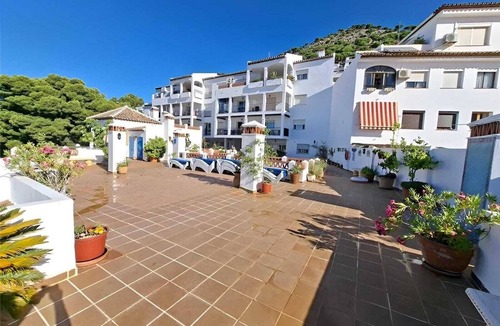 Mijas Pueblo Apartment | Attractive Penthouse Apartment with the most fabulous uninterupted views.