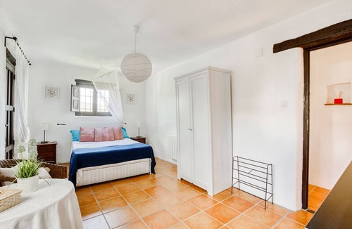 Montefrio Villa | Attractive Villa in Montefrio with Private Pool