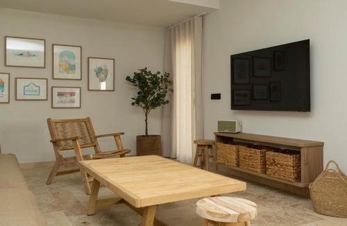 Aguadulce Villa | Aura homes villa