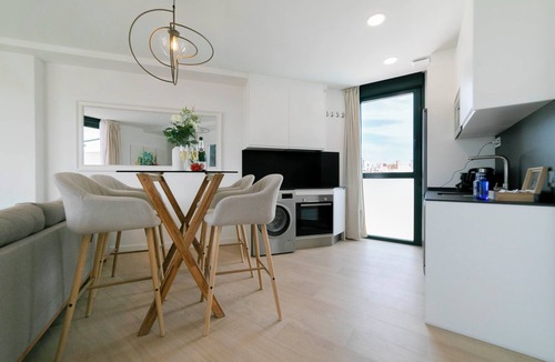 Carabanchel Hostel | Aurora Stays by Charming
