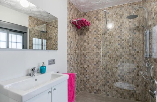 San Julian Apartment | AvantiStays Huerto del Rey, acogedor y con encanto