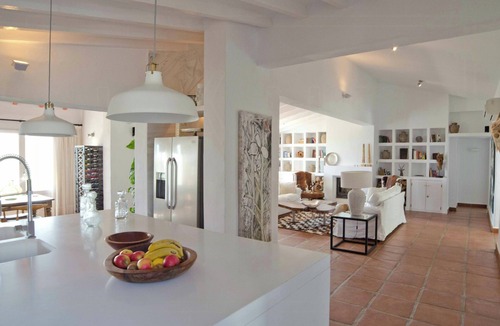Canillas de Aceituno House | Award-winning villa on Málaga's highest mountain