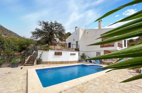 Alora House | Awesome home in El Chorro, Alora