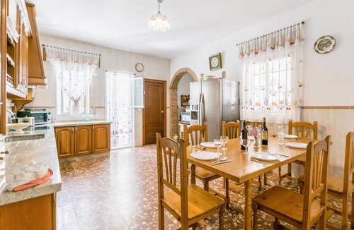Fuente-Tojar House | Awesome home in Fuente Tojar