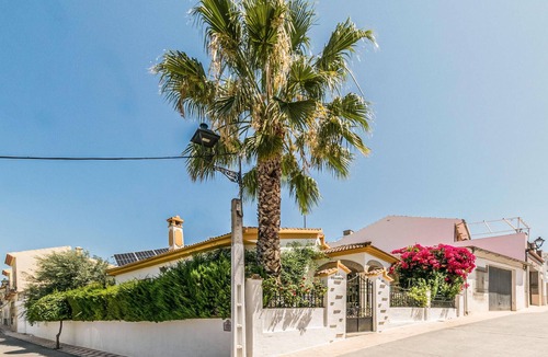 Fuente-Tojar House | Awesome home in Fuente Tojar