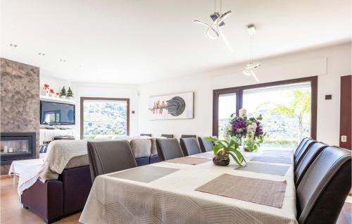 Competa House | Awesome Home In Malaga