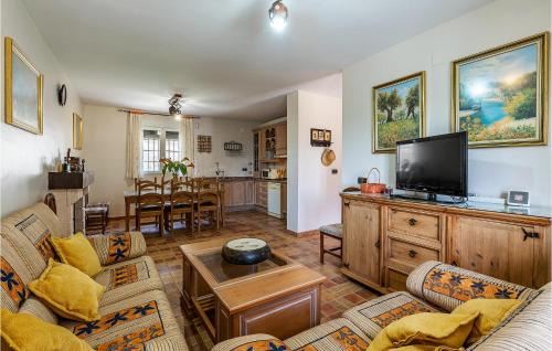 Montefrio House | Awesome Home In Montefrío