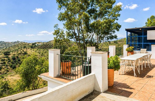 Pizarra House | Awesome home in Pizarra with private swimming pool, can be inside or outside
