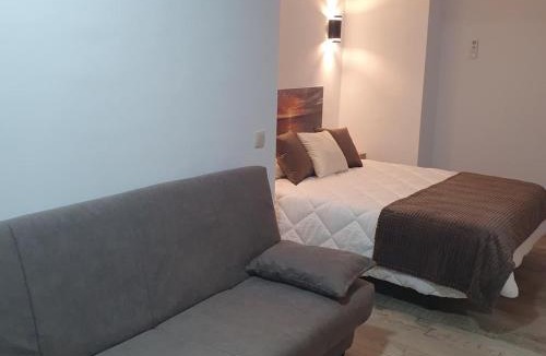 Sayalonga House | B&B Ágora