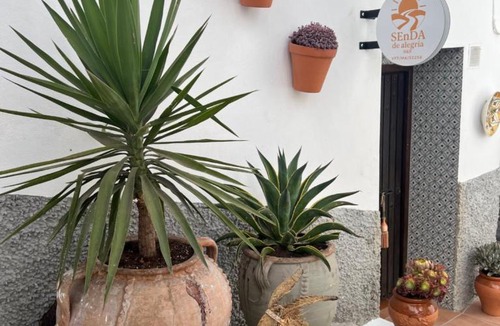 Competa Bed & Breakfast | B&B SEnDA de alegria