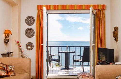 Nerja City Centre Apartment | Bahia 57 Apartments Casasol