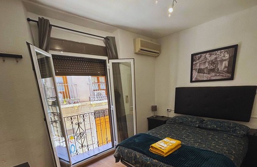 Centro - Sagrario Hostel | Barbieri Granada Pensión
