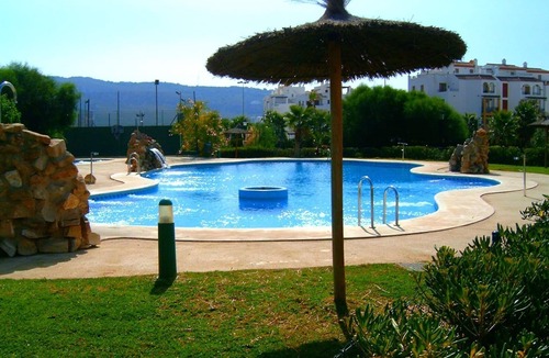 Atlanterra Apartment | Beach apartment with Wi-Fi and pool