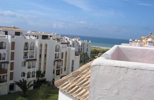 Atlanterra Apartment | Beach Apartments in Puerto Zahara - 2 Bedrooms, Pool, Parking, Near Zahara de los Atunes