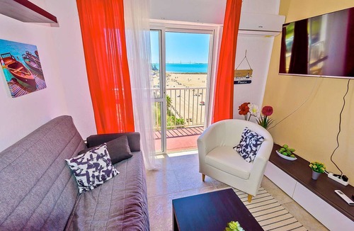 El Puerto de Santa Maria Apartment | Beachfront 3-BR apartment with pool and balconies