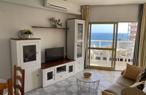 Benalmadena Costa Apartment | Beach front apartment hotel with nice seaviews, near Puerto Marina