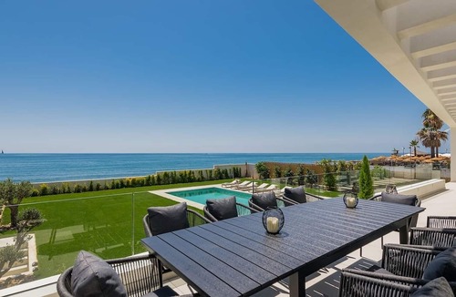 La Cala de Mijas Villa | 'Beach Villa La Cala ' with Sea View, Wi-Fi and Air Conditioning