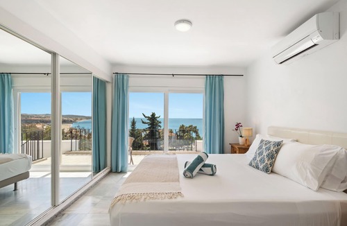 Bahia de Casares Villa | Beach villa with private pool, jacuzzi, sea views, walk to beach, extra pool