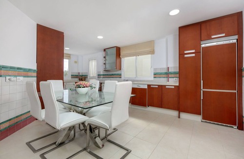 San Pedro de Alcantara Apartment | Beachfront penthouse apartment overlooking the Mediterranean sea!