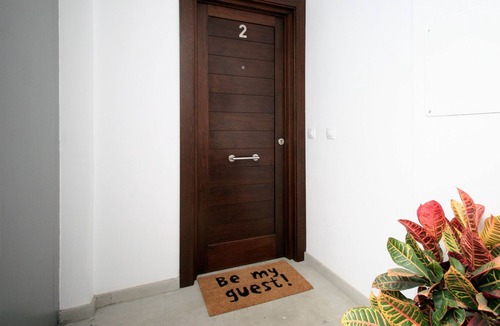 Las Acacias Apartment | Beachfront 2 bedr. +1 bathr. + terrace in the East of Malaga City (Pedregalejo)