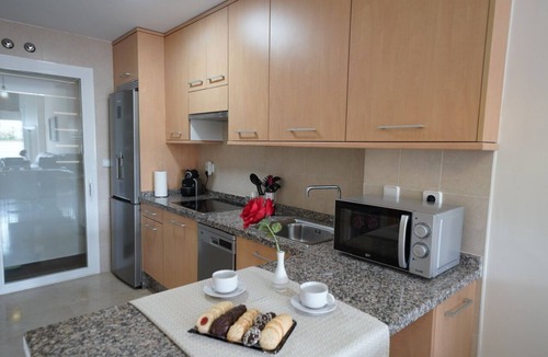 Isla Cristina Apartment | Beachfront apartment, with pool and urban areas. Zarati