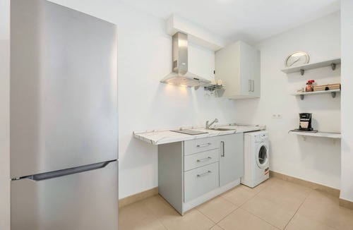 Historic Center of Estepona Apartment | 'Beachfront Estepona Center' Apartment with Sea Views, Wi-Fi, and Air Conditioning