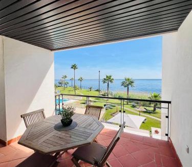 Casares del Mar Apartment | BEACHFRONT Premium Casares del Mar