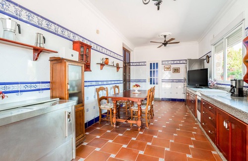 Aguilar de la Frontera House | Beautiful home in Aguilar de la Frontera