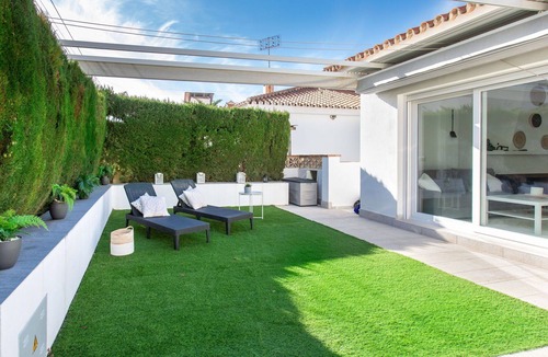 Rincon de la Victoria House | Beautiful private villa for 8 guests with WIFI, A/C, TV and patio